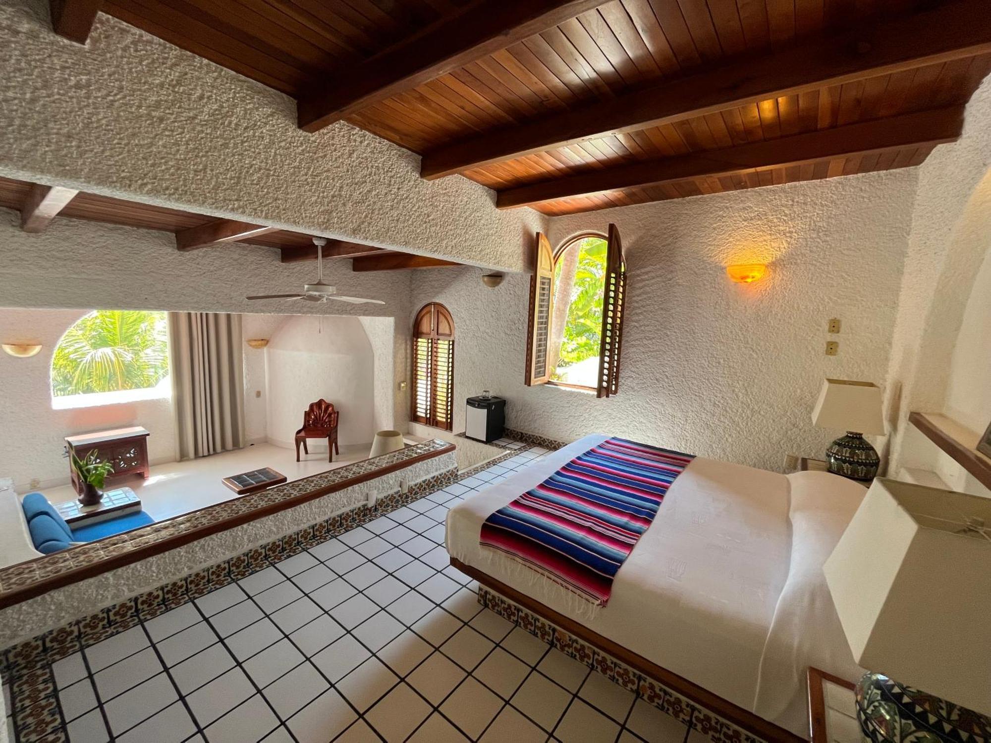 Villa De La Roca Zihuatanejo Exterior foto