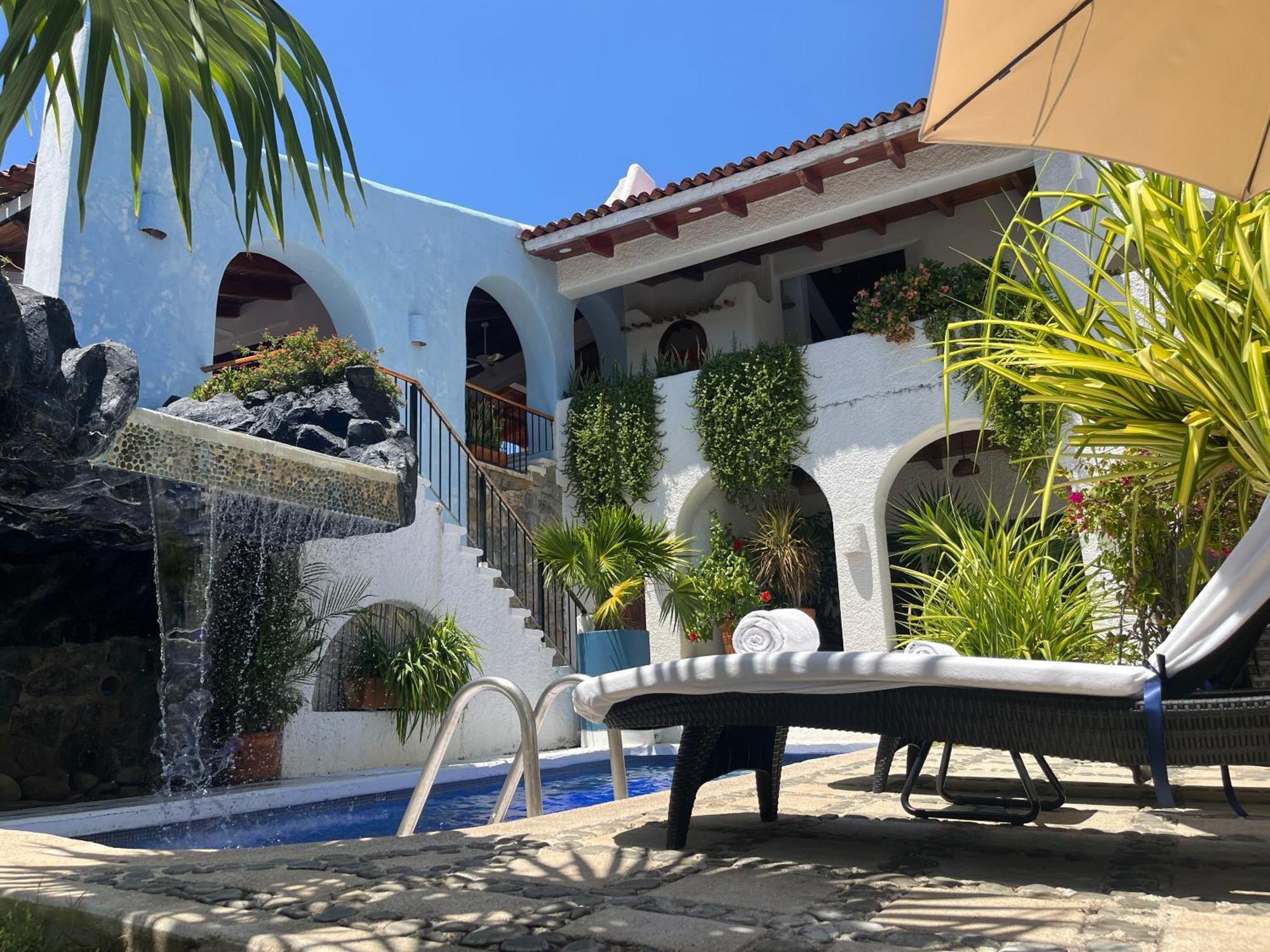 Villa De La Roca Zihuatanejo Exterior foto